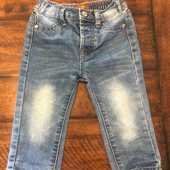 EUC- Baby 7 for all Mankind Jeans - Picture 1 of 3